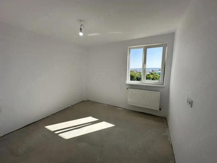 Apartament 3 camere Craiovi?a, Str. Aristizza Romanescu - 8