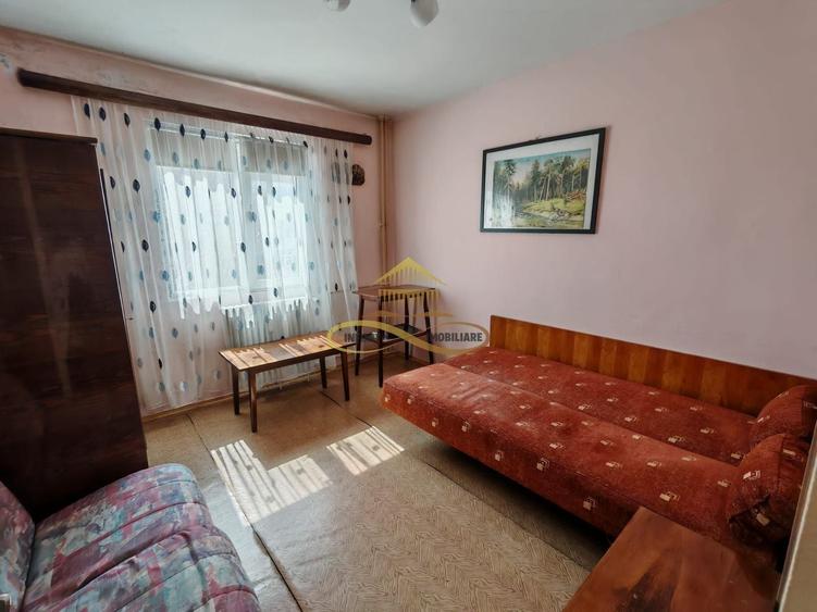 Vand apartament, 2 camere, Narcisa, etaj intermediar - 3
