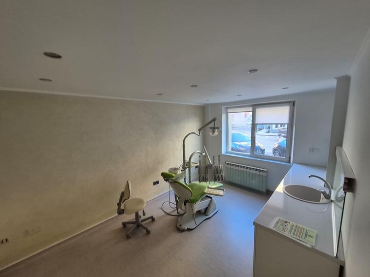 Spațiu comercial de vânzare – 90 mp – zonă  Strada Petru Rareș - 5