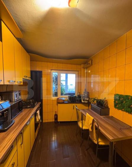 Apartament de 4 camere decomandat, Piata Sudului - 12