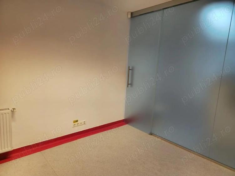 Ofer spre inchiriere camera in cabinet medical - 2