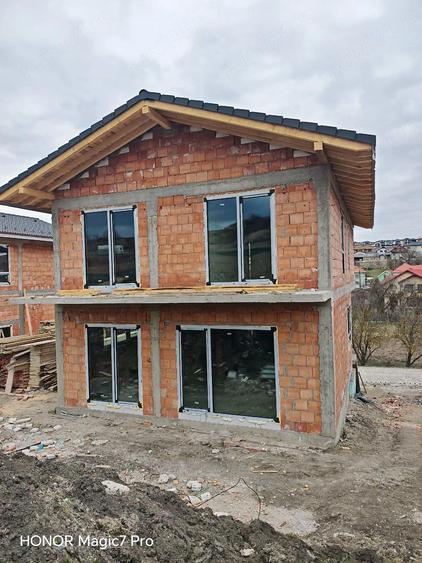 Casa de vanzare premium 220 mp utili - 2