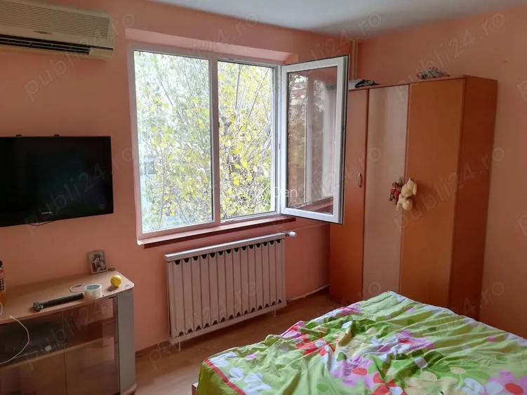 Apartament 3 camere,dec,3 8, Rahova