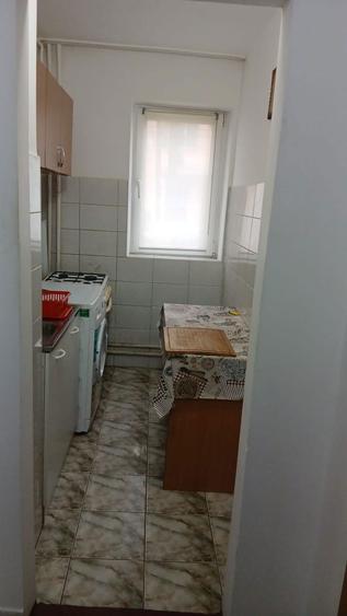 Inchiriem garsoniera - 5