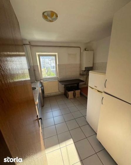 Inchiriez apartament cu centrala - 3
