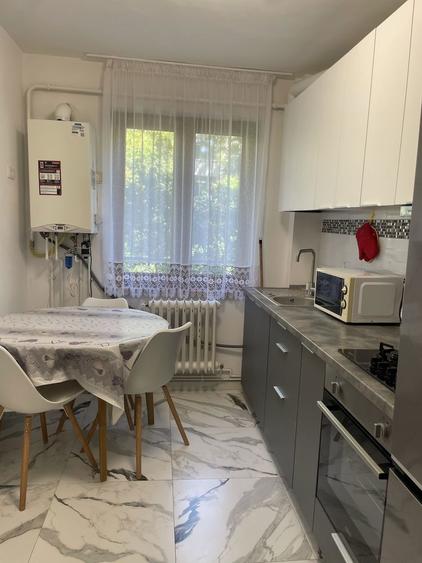 Inchiriez apartmrnt - 3