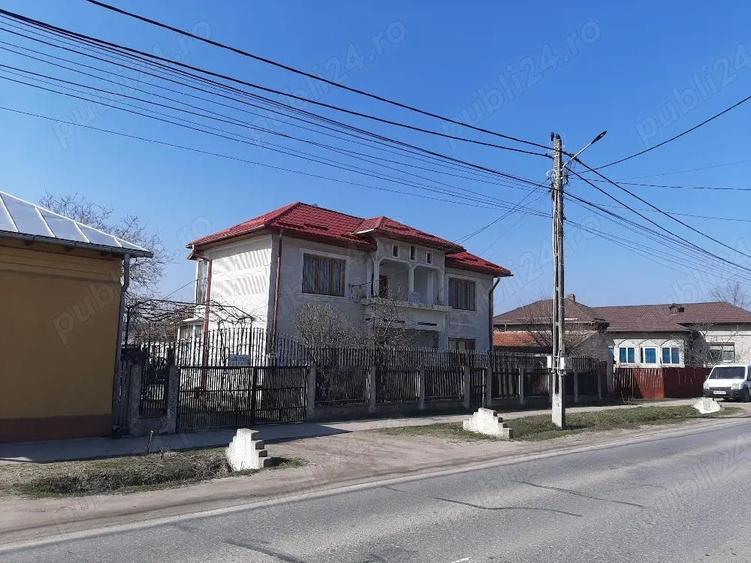 vila P+1, com. Poroschia - 2