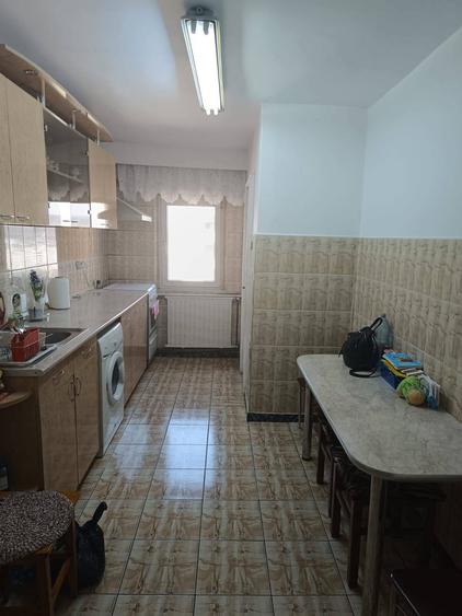 Apartament 4 camere, de vanzare, decomandat, Mana?tur, Calea Flore?ti, 82 mp - 6