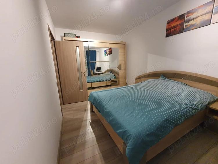 Persoana fizica, vand apartament cu 2 camere (parcare inclusa) in zona Vivo Metro - 5