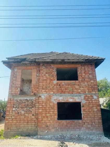 Casa de vanzare !!! - 1