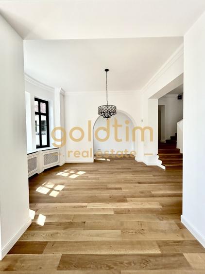 VILA SUBLIMA 650MP+TEREN 520MP/IMPECABIL CONSOLIDATA SI RENOVATA/CAPITALE - 16