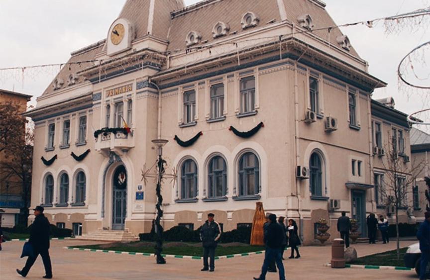 2 camere Ultracentral/Pitesti, etaj 2, finisaje clasice! - 2