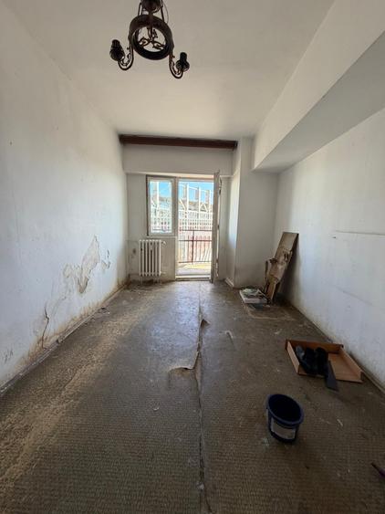 Vânzare apartament 3 camere Crângași/ Pod Grant - 1