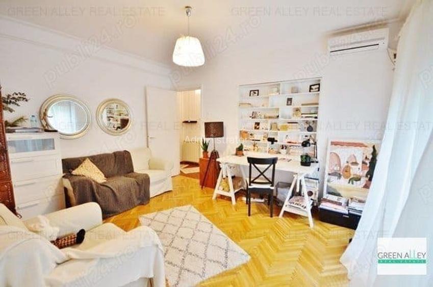 Primaverii, 2 camere deosebit in vila, etaj 1,58 mp, boxa, ideal investitie Primaverii, 2 camere deosebit in vila, etaj 1,58 mp, boxa, ideal investitie