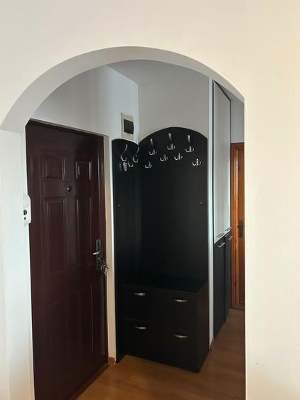 Inchiriez apartament 2 camere - 7