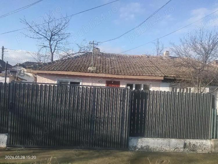 vind casa batraneasca renovabila 3 camere ,apa ,curent ,gaze, centrala gaz - 4