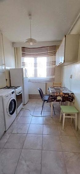 Ap cu 2 camere,zona Complex - 4