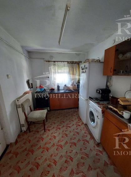 Casa veche cu teren 304 mp Intre Lacuri - 8