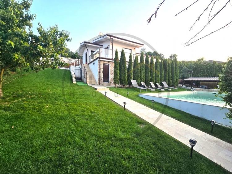 Casa de vanzare stil Victorian, 1100 mp teren, 210 utili, Feleac - 1