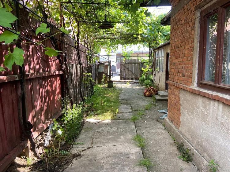 Casa de caramida +teren , 240 mp voluntari Ilfov - 1