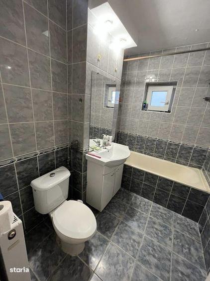 Vand apartament 3 camere central - 1