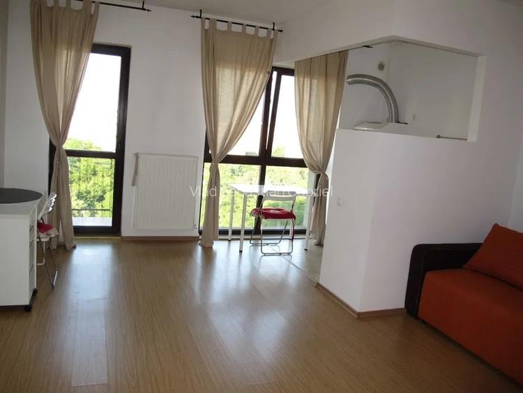 Garsoniera, semidecomandata, 35mp, A/C, centrala, metrou, Obregia/Berceni