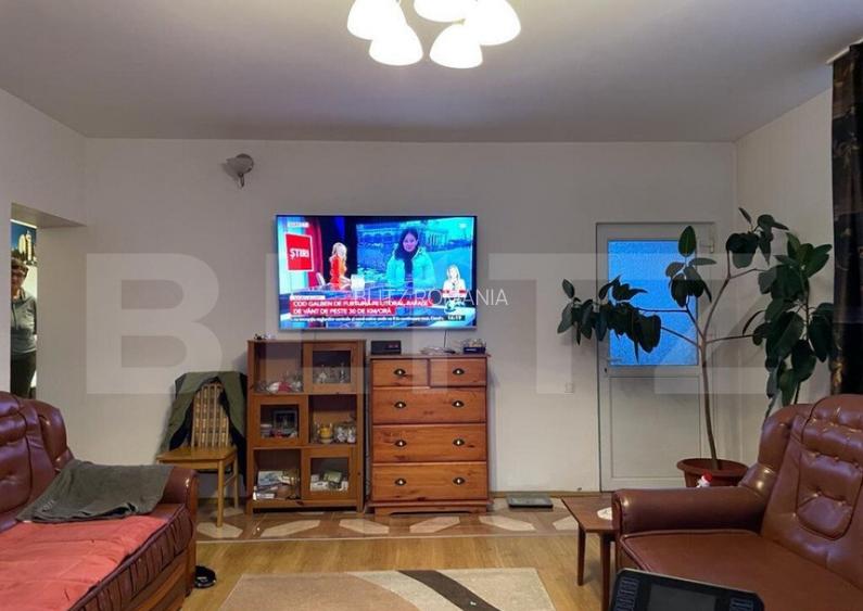 Casa cu 3 camere, 215mp, Santana de Mures Casa cu 3 camere, 215mp, Santana de Mures