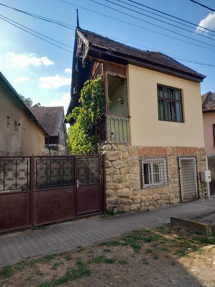 Casa de vanzare in centrul satului european Sancraiu, jud Cluj - 1