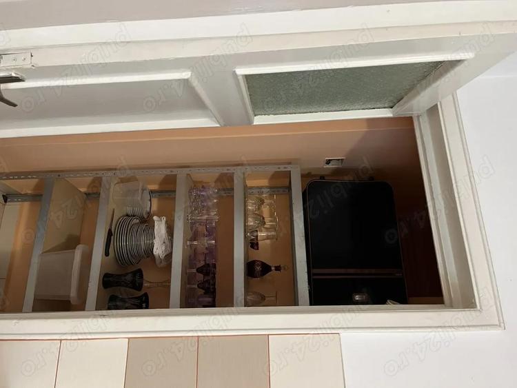 Inchiriere 4 camere semiutilat Bd. Carol - 4