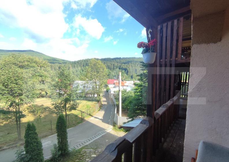 Pensiune 12 camere, 1500 mp teren, Sucevita - 8