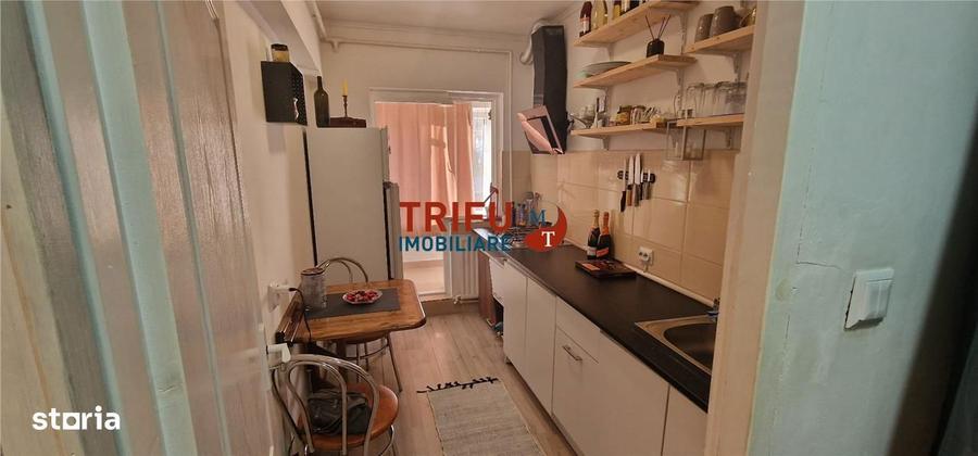 Garsoniera de vanzare zona Spital - 8