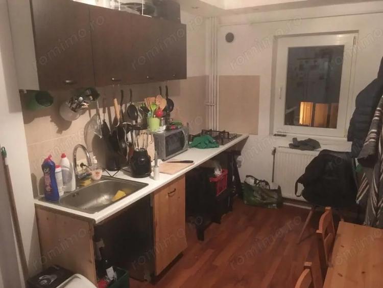 Amenajat, mobilat si utilat in bloc anvelopat - 6