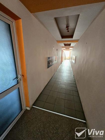 Bd Poitiers- chiar in statia de autobuz- Spatiu Comercial P+2 – 577 Mp - 7