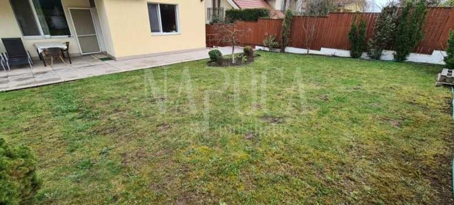 Casa 8 camere de vanzare in Andrei Muresanu, Cluj Napoca - 2