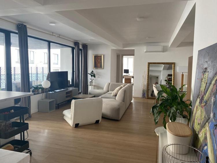 Apartament cu 4 camere de vanzare in zona  Iancu Nicolae - BritishSchool - 1