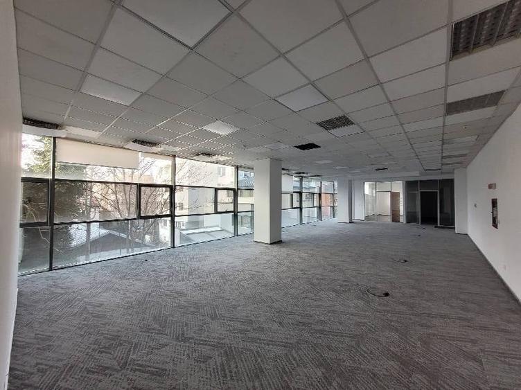 H Herastrau Park, Caramfil, 500 - 1200 mp  0% comision! - 5