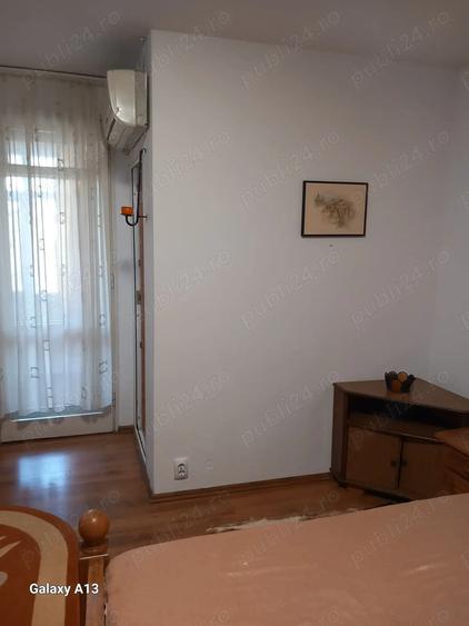 Dau spre inchiriere garsoniera renovata, in zona f buna, bloc civilizat - 1
