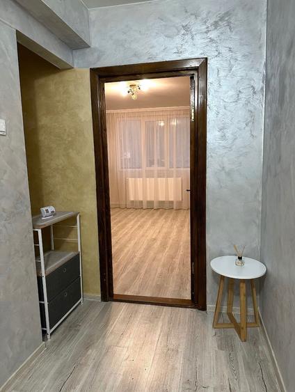 Proprietar,inchiriez garsoniera,Parter,Tiglina 1,A-uri. - 4