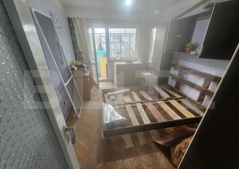 Apartament cu 2 camere, 55 mp, etajul 4, cu balcon ?i centr - 1