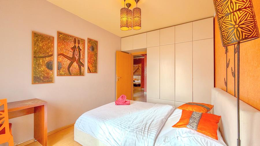 Penthouse spectaculos cu jacuzzi și vedere panoramică spre Tâmpa – Avantgarden 1 - 4