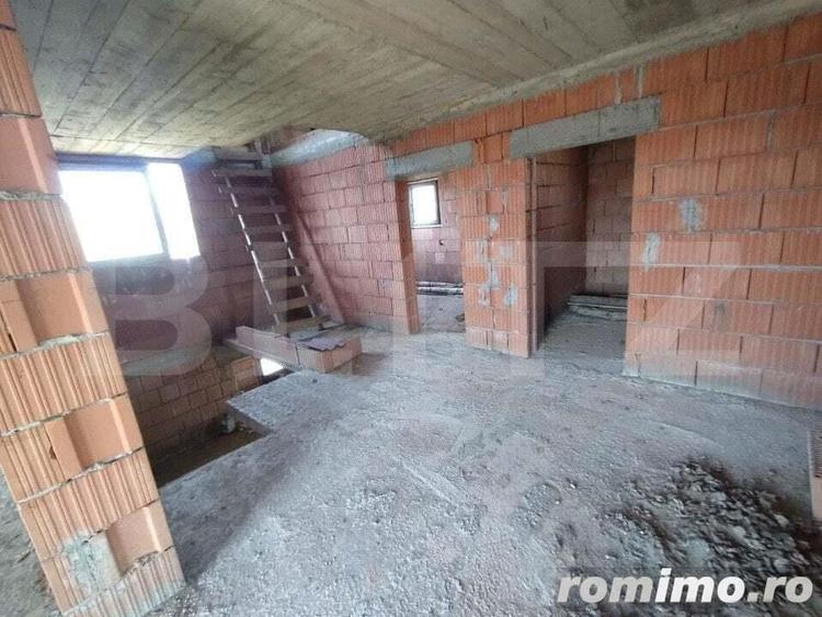 Casa la rosu,200mp,2 nivele,500 mp teren imprejmuit,zona Sigmir - 4