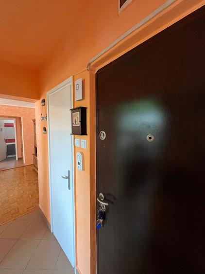 Apartament de închiriat, 3 camere, 65 mp, Central zona Parcul Central - 6