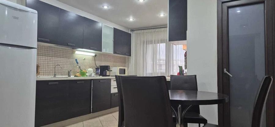 3 Camere | Bd. Unirii | Semidecomandat | Balcon | Central - 4