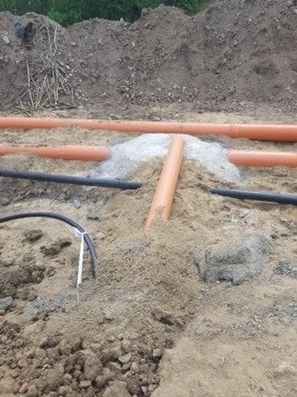 Teren intravilan, str.Lunca Bisericii, in suprafata de 2500 mp/ d = 24 m. - 9