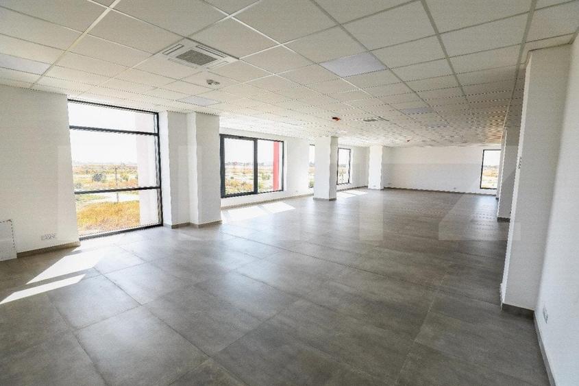 Hale si cladire birouri clasa A, 3425 mp, 7350 mp teren, zona Aeroport - 4