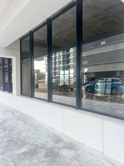 Campus -Universitate spațiu stradal de închiriat - 5