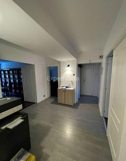 Spatiu Birou | Fantani | Bd Unirii | 4 Camere | 105 mp | 2 minute metrou