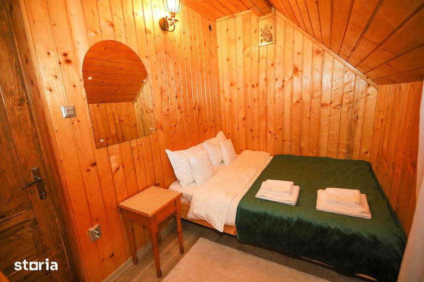 Casă cu 5 camere cu Teren 400 Mp în Valea Doftanei