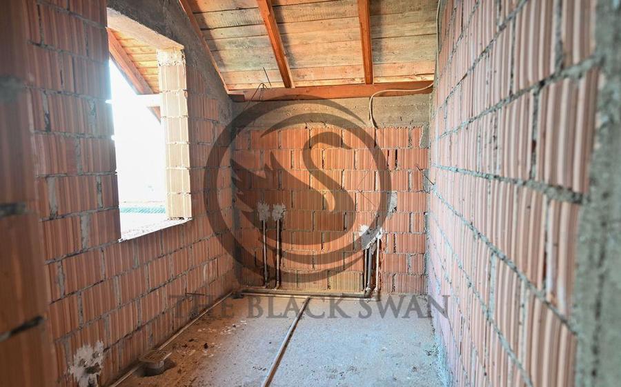 Casa la rosu de vanzare | Iordacheanu - Valea Cucului | C... - 15