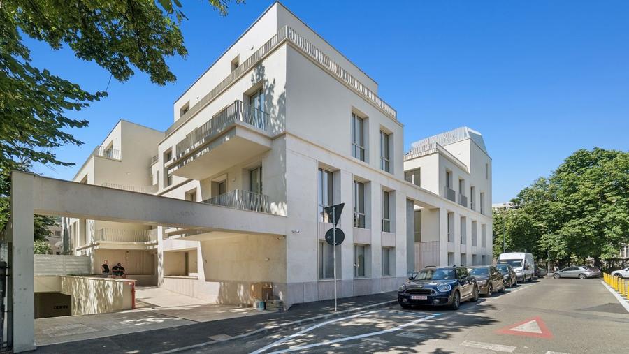 3 camere Spatiu Comercial 2000 euro Universitate bloc Nou 2025 UNICAT - 1